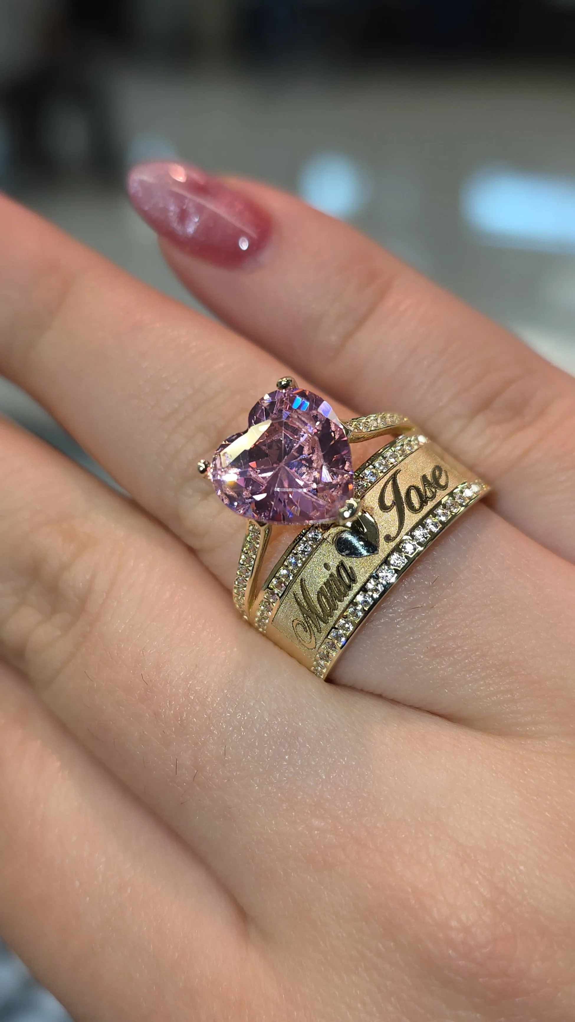 Exquisite Gold, Unbeatable Value